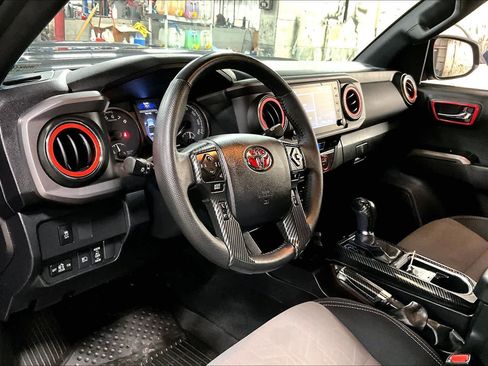 Certified 2023 Toyota Tacoma TRD Sport w/ Technology Package image 16