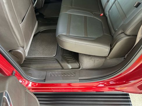 Used 2022 GMC Sierra 2500 Denali w/ Denali Ultimate Package image 29