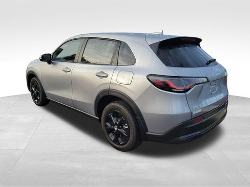 Certified 2026 Honda HR-V LX image 15