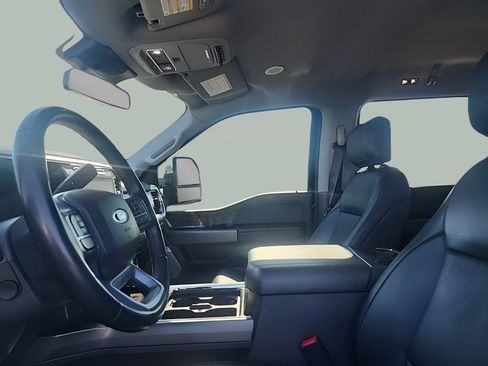 Certified 2023 Ford F250 Lariat w/ Lariat Ultimate Package AWD/4WD image 25