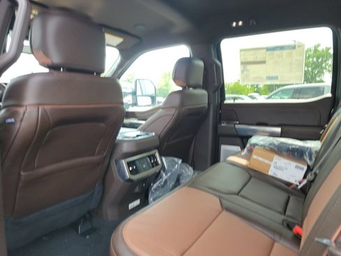New 2026 Ford F250 King Ranch w/ Chrome Package AWD/4WD image 16
