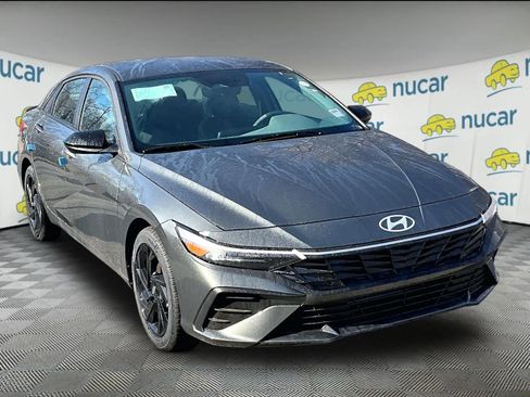 Used 2026 Hyundai Elantra Sport image 1