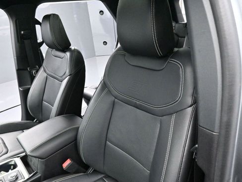 Used 2022 Ford Explorer ST w/ Equipment Group 401A image 19