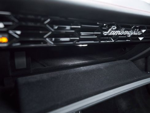 Used 2023 Lamborghini Huracan Tecnica image 75