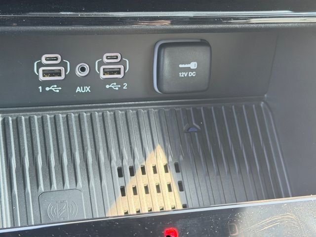 New 2026 Jeep Grand Cherokee Altitude AWD/4WD image 20