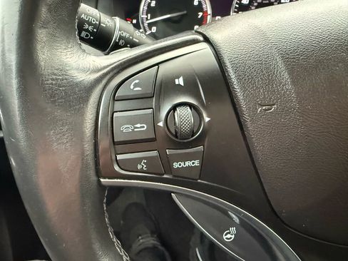 Used 2017 Acura MDX SH-AWD w/ Advance Package image 24