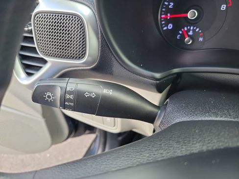 Used 2020 Kia Soul LX FWD image 25