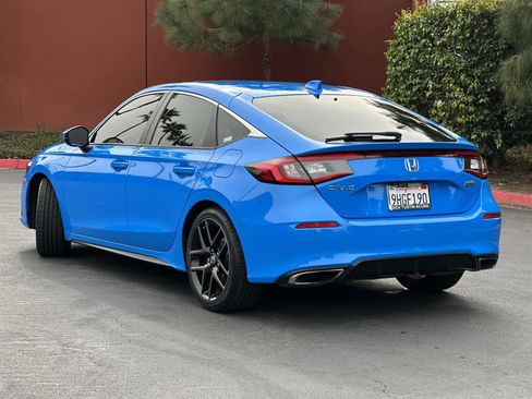 Used 2023 Honda Civic Sport Touring image 4