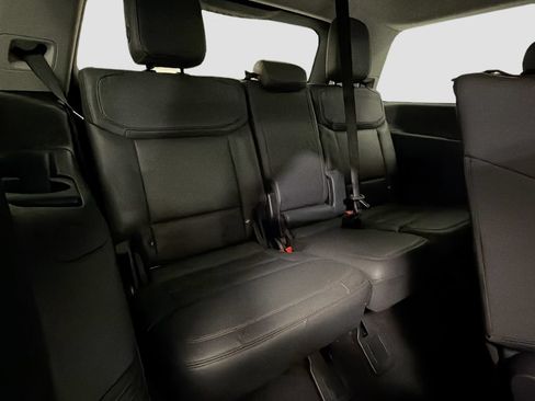 Used 2025 Ford Expedition Active AWD/4WD image 31