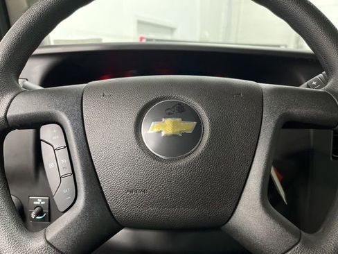New 2025 Chevrolet Express 3500 Work Van w/ Power Convenience Package image 26