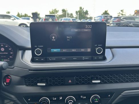 New 2025 Honda Accord SE image 19