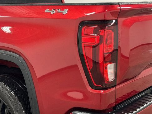 Used 2024 GMC Sierra 1500 Elevation image 14