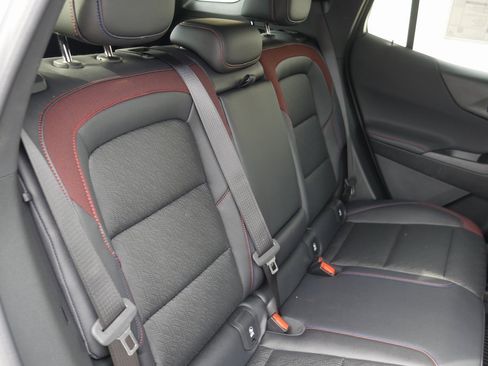 New 2026 Chevrolet Equinox RS image 25