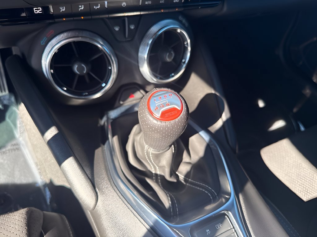 Used 2023 Chevrolet Camaro SS RWD image 15