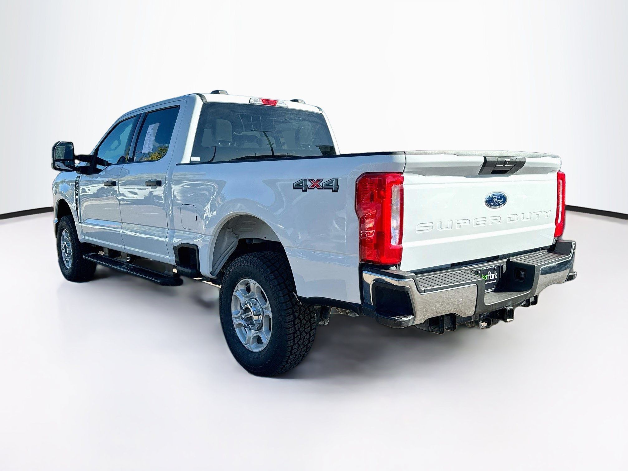 Used 2025 Ford F250 XLT AWD/4WD image 5