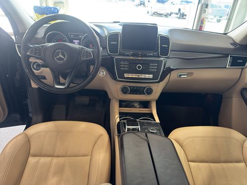 Used 2017 Mercedes-Benz GLE 350 4MATIC image 8
