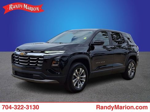 Used 2025 Chevrolet Equinox LT AWD/4WD image 1