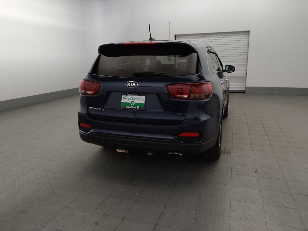 Used 2019 Kia Sorento AWD V6 image 7
