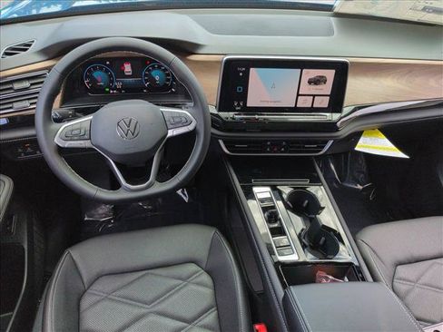 New 2026 Volkswagen Atlas SE FWD image 15