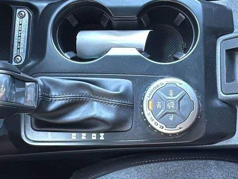 Certified 2025 Ford Bronco Big Bend image 16