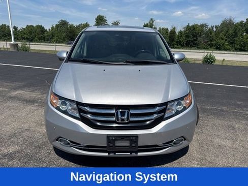 Used 2015 Honda Odyssey Touring image 2