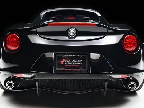 Used 2016 Alfa Romeo 4C Spider RWD image 21