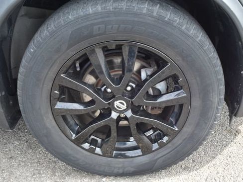 Used 2018 Nissan Rogue SV w/ Premium Package AWD/4WD image 43