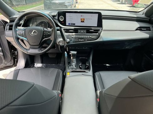 Certified 2025 Lexus ES 300h w/ Premium Package FWD image 20