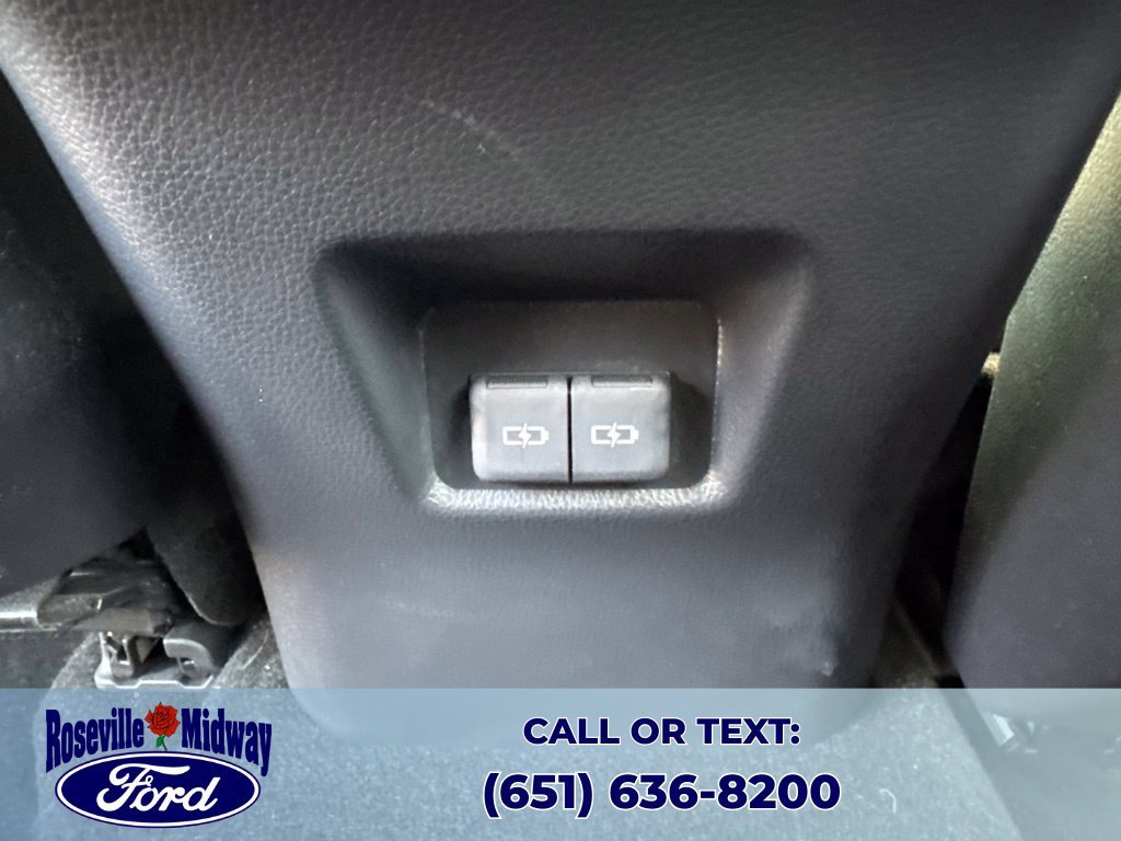 Used 2023 Toyota RAV4 SE AWD/4WD image 32
