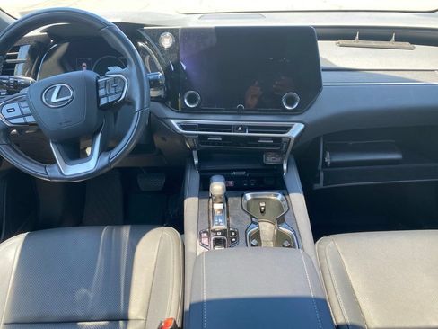 Used 2023 Lexus RX 350 Premium w/ Accessory Package AWD/4WD image 6