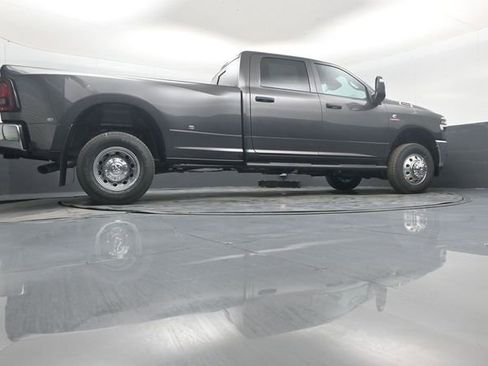 New 2026 RAM 3500 Tradesman image 38