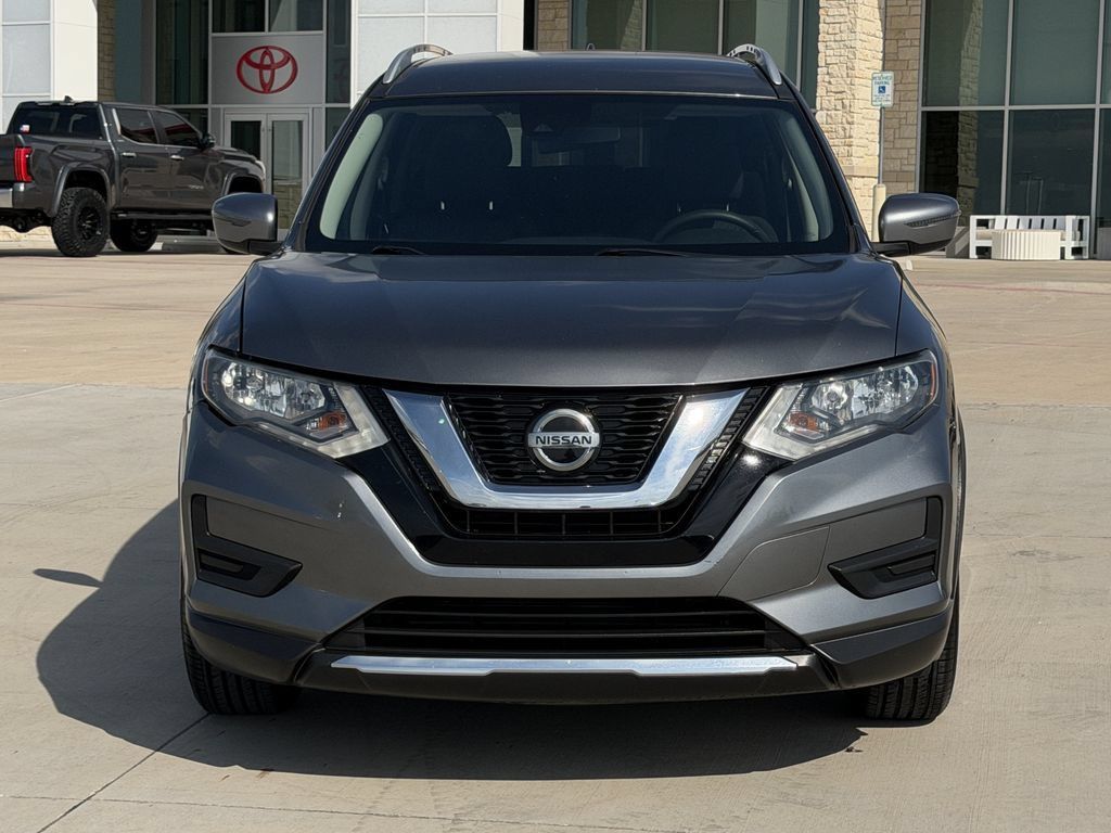 Used 2019 Nissan Rogue SV FWD image 8