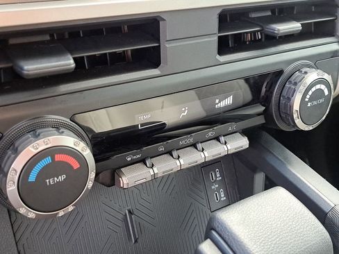 Certified 2024 Toyota Tacoma SR5 image 23