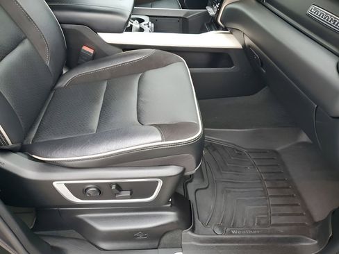 Used 2022 RAM 1500 Laramie image 17