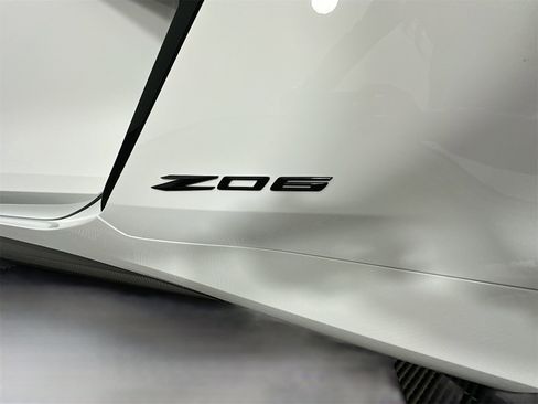 New 2025 Chevrolet Corvette Z06 w/ Z07 Performance Package image 34