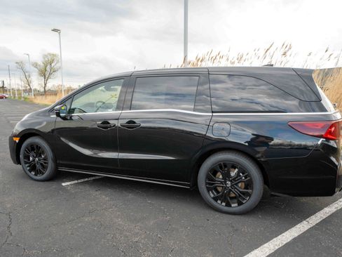 New 2026 Honda Odyssey Sport-L image 4