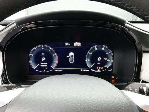 Used 2026 INFINITI QX60 Luxe w/ Cargo Package FWD image 9