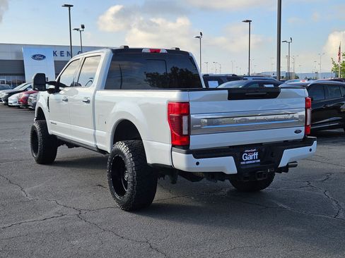 Used 2020 Ford F350 Platinum AWD/4WD image 8