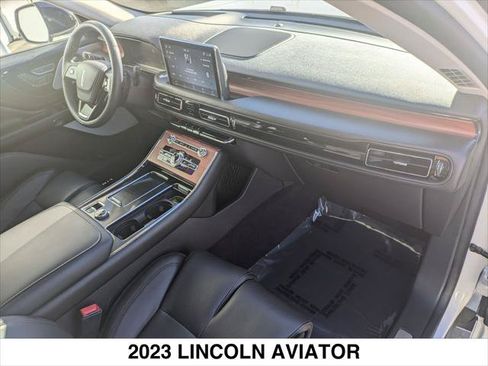 Used 2023 Lincoln Aviator Reserve w/ Equipment Group 201A AWD/4WD image 31