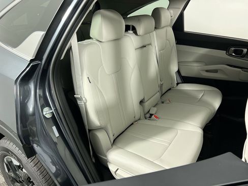 New 2026 Kia Sorento S image 28