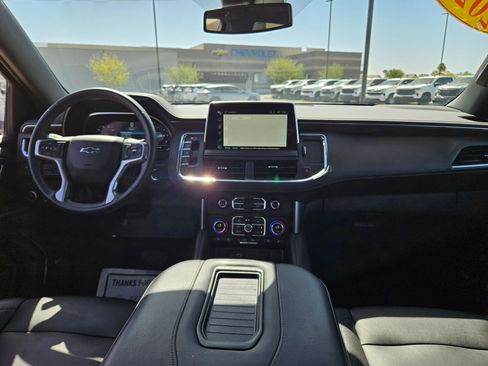 Certified 2024 Chevrolet Suburban Z71 AWD/4WD image 17