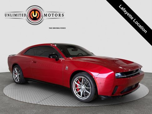 Used 2025 Dodge Charger Daytona Scat Pack w/ Track Pack AWD/4WD image 1