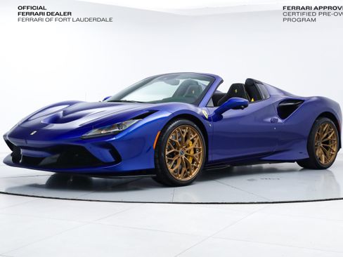 Certified 2022 Ferrari F8 Tributo RWD image 1