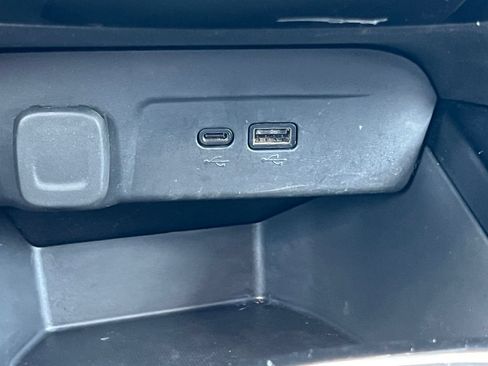 Certified 2024 Chevrolet Trax LT w/ Driver Confidence Package FWD image 29