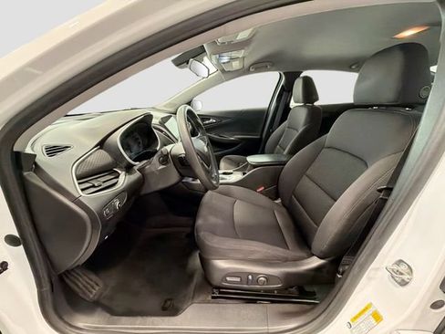 Used 2022 Chevrolet Malibu LS w/ Driver Confidence Package II FWD image 17