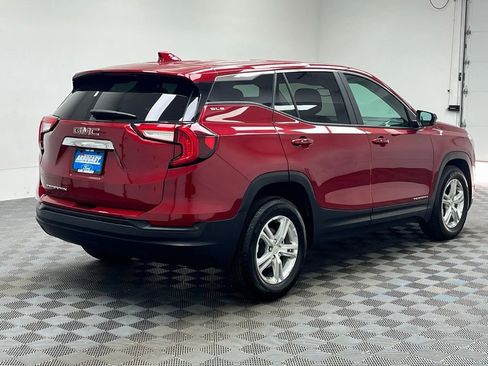 Used 2023 GMC Terrain SLE FWD image 8