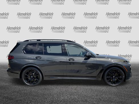 New 2027 BMW X7 xDrive40i w/ M Sport Package AWD/4WD image 11
