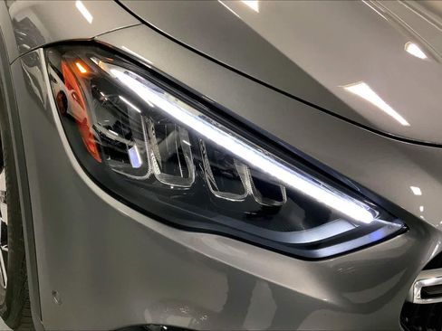 Used 2025 Mercedes-Benz GLA 250 image 26