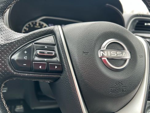 Used 2023 Nissan Maxima SL FWD image 23