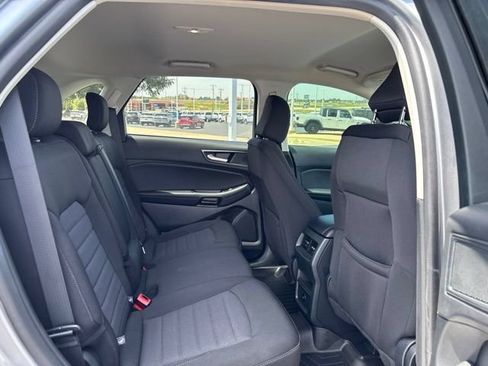 Used 2024 Ford Edge SE w/ Black Appearance Package AWD/4WD image 15